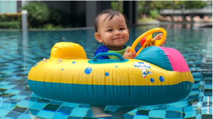 Raymond Realty Nirmal Nagar Bandra East Swimming Pool